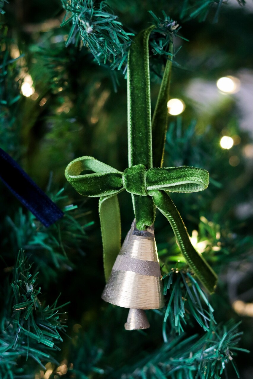 Ornament de brad de Crăciun, BSY240, 4x12 cm, Catifea, Verde deschis - imagine 3